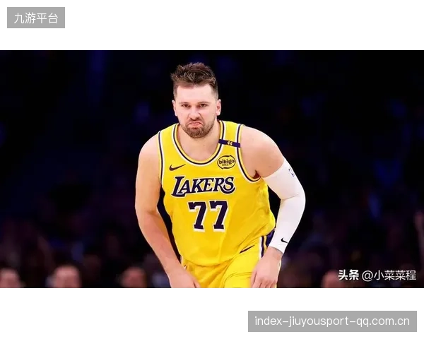季后赛版东契奇上线，连续三记高难度后撤步——篮坛神迹再现！